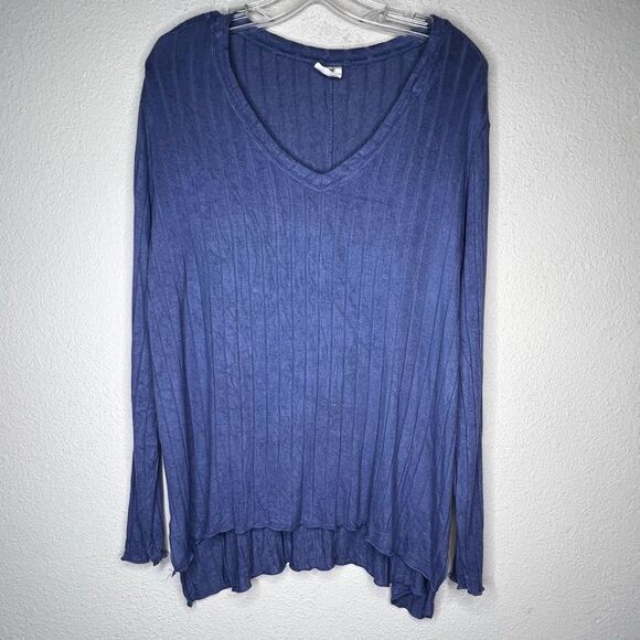 Mote Shirt - Picture 2 of 7